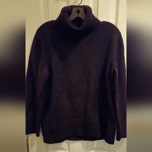 Banana Republic Relaxed Chunky Black Turtleneck Sweater Size - Medium